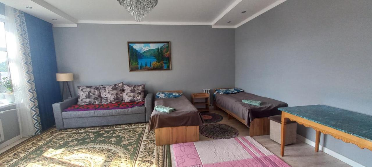 Kochkor Guest House B&B מראה חיצוני תמונה